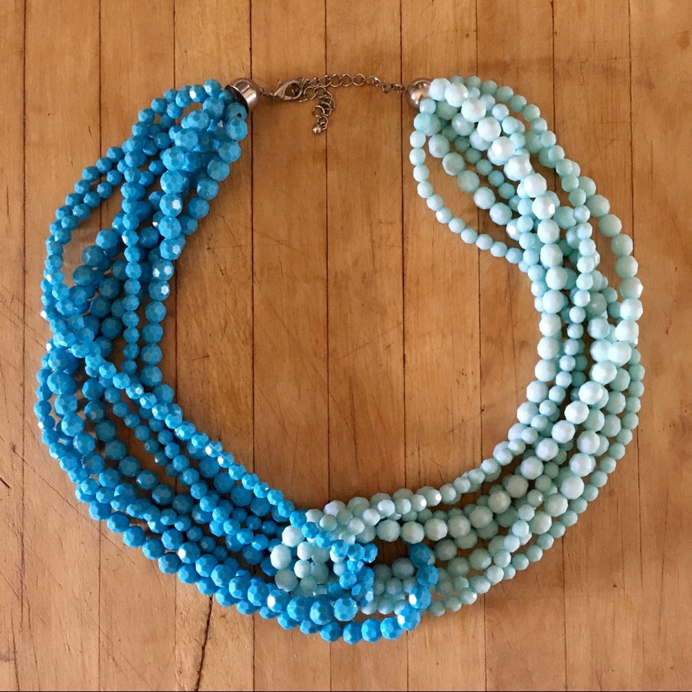Blue bead necklace